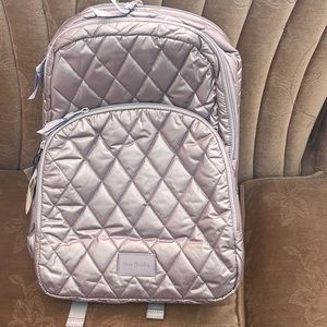 large Bera Bradley Ultra light Backpack in lavender pearl